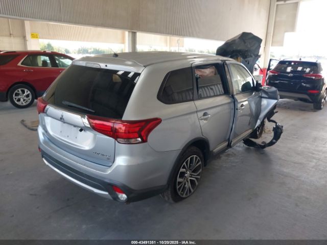 2016 MITSUBISHI OUTLANDER JA4AD3A36GZ003648 Photo 3