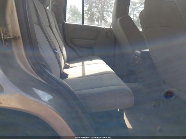 2005 JEEP LIBERTY 1J4GK48K55W621500 Photo 7