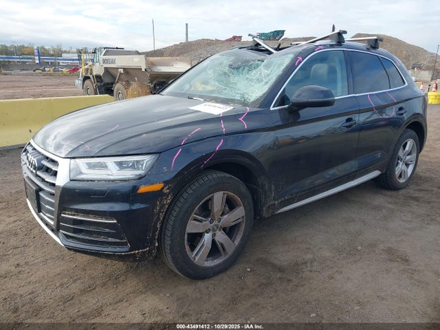 2018 AUDI Q5 WA1BNAFY4J2221257 Photo 1