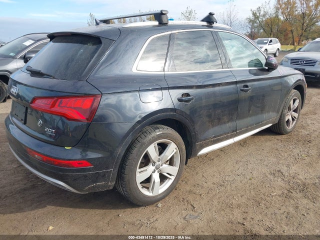 2018 AUDI Q5 WA1BNAFY4J2221257 Photo 3