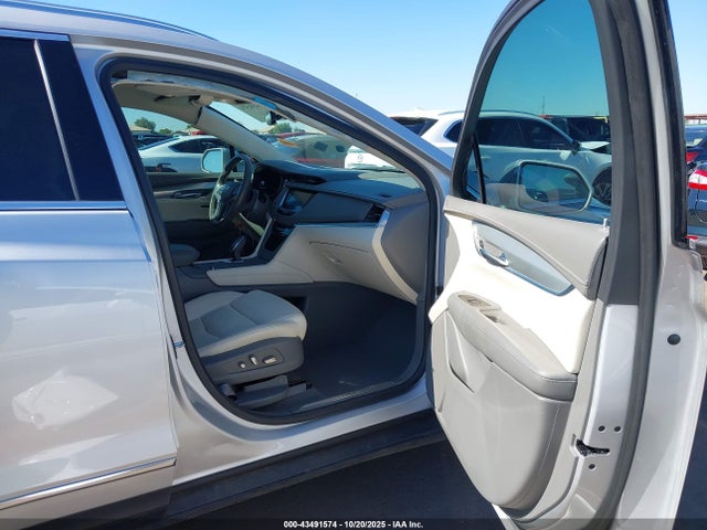 2018 CADILLAC XT5 1GYKNCRS5JZ243004 Photo 4