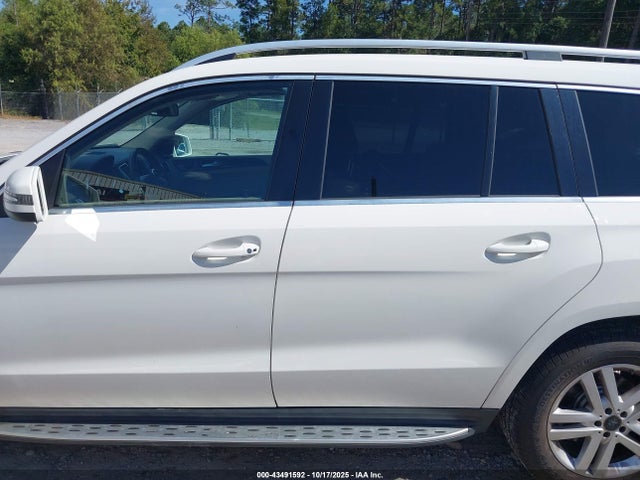 Mercedes-Benz Gl-Class 2014 4JGDF7CE9EA419672 Image 14