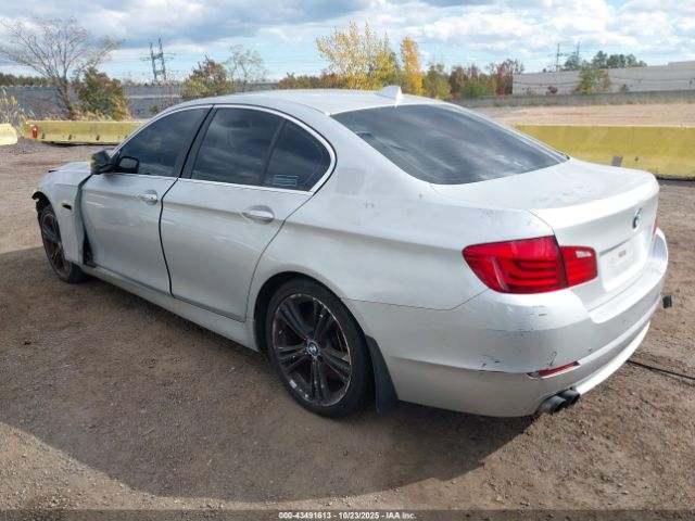 2012 BMW 528I WBAXH5C50CDW03312 Photo 2