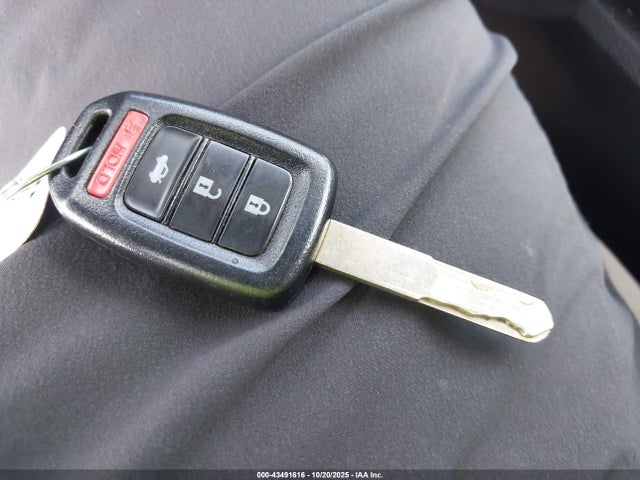 2HGFC2F69KH568918 Honda Civic Lx