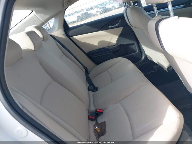 2HGFC2F69KH568918 Honda Civic Lx