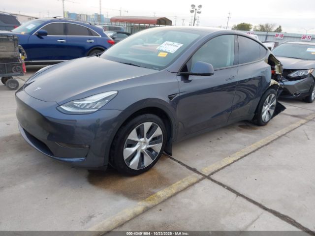 2022 TESLA MODEL Y 7SAYGDEE1NF450326 Photo 1