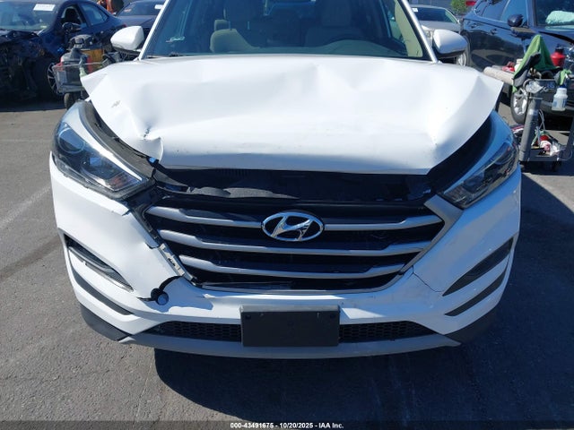 2018 HYUNDAI TUCSON KM8J3CA28JU755304 Photo 5