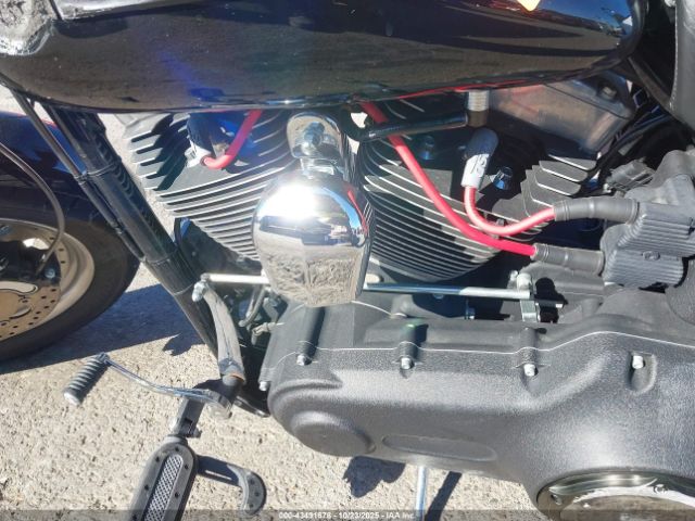 2011 HARLEY-DAVIDSON FXDF 1HD1GY410BC301188 Photo 8