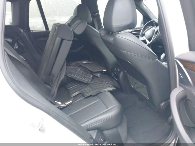 2019 BMW X3 5UXTR7C51KLF35120 Photo 7