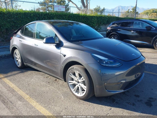 2023 TESLA MODEL Y 7SAYGDEE4PF894867 Photo 0