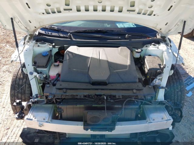 2023 KIA EV6 KNDC44LA6P5125871 Photo 9