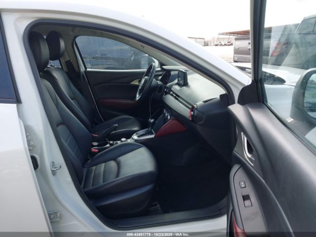 2018 MAZDA CX-3 JM1DKDC73J1324454 Photo 4