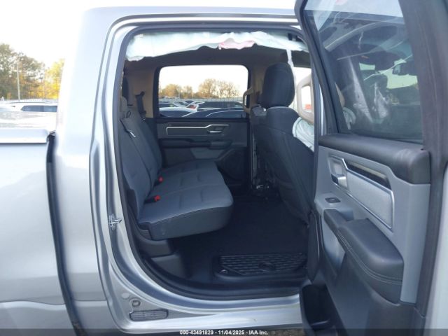 2019 RAM 1500 1C6SRFFT2KN659360 Photo 7