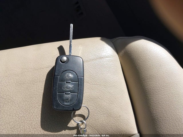 2005 AUDI A4 WAUAT48H85K008272 Photo 10