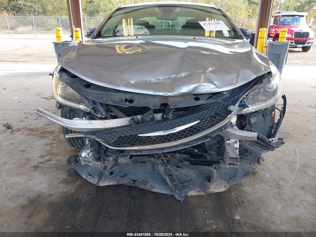 1C3CCCAB1FN633029 Chrysler 200