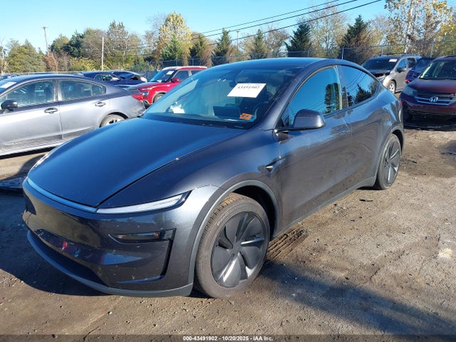 2026 TESLA MODEL Y 7SAYGDEE2TF364441 Photo 1