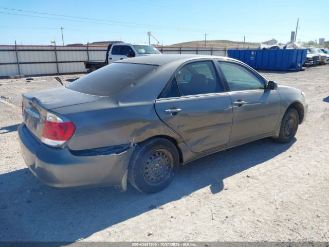 2005 TOYOTA CAMRY 4T1BE32K35U623697 Photo 3