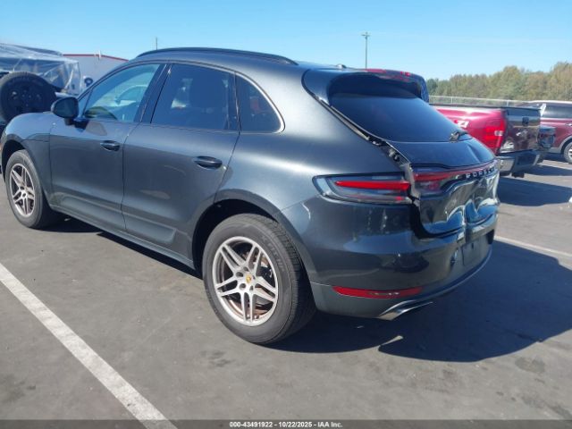 2019 PORSCHE MACAN WP1AA2A54KLB00934 Photo 2