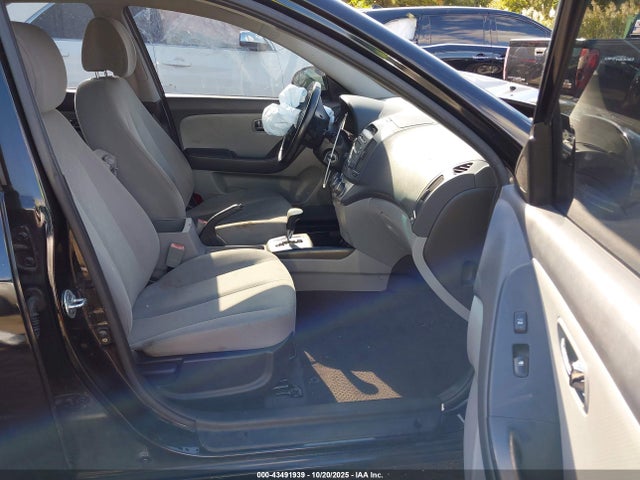 2010 HYUNDAI ELANTRA KMHDU4AD0AU096295 Photo 4