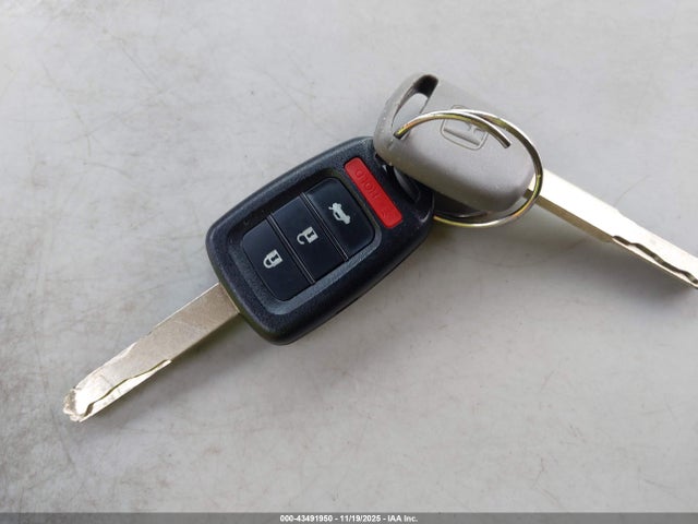 1HGCR2F4XGA044358 Honda ACCORD LX