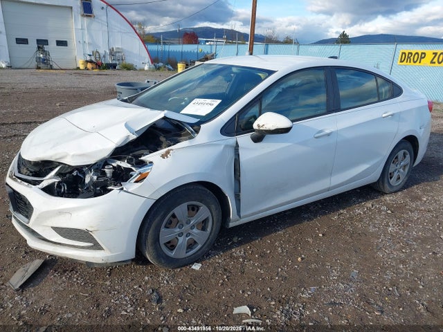 1G1BC5SM1J7110974 Chevrolet Cruze Ls Auto