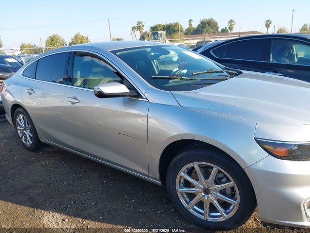 Chevrolet MALIBU LT 2018 1G1ZD5ST5JF109674 Image 13
