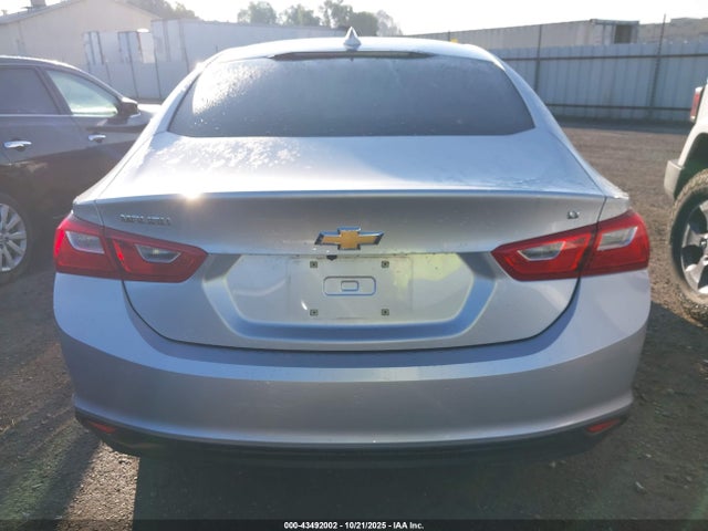 Chevrolet MALIBU LT 2018 1G1ZD5ST5JF109674 Image 16