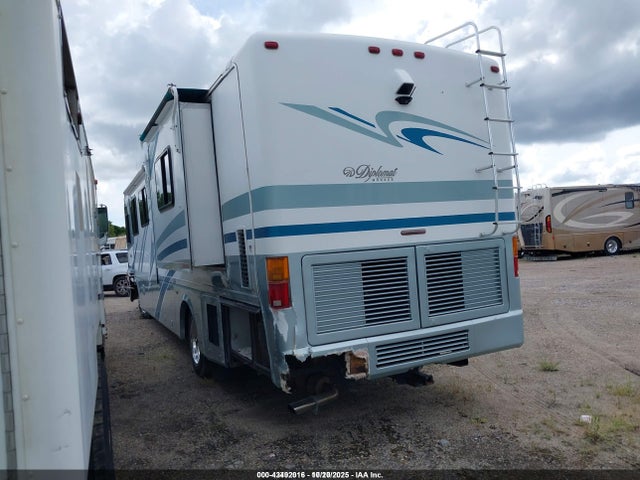 2002 Roadmaster Rail Dyanaster მანქანა იყიდება აუქციონზე, vin: 1RF12051222016667, აუქციონის ნომერი: 43492016