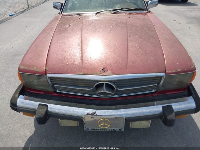 1977 Mercedes C250 მანქანა იყიდება აუქციონზე, vin: 10704412039474, აუქციონის ნომერი: 43492023