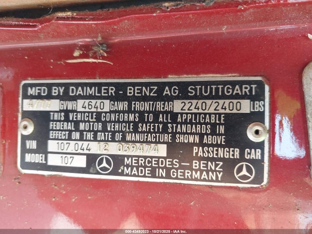 1977 Mercedes C250 მანქანა იყიდება აუქციონზე, vin: 10704412039474, აუქციონის ნომერი: 43492023