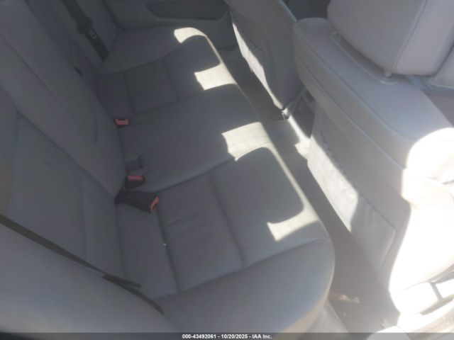 2010 BMW 528I WBANU5C54AC365387 Photo 7