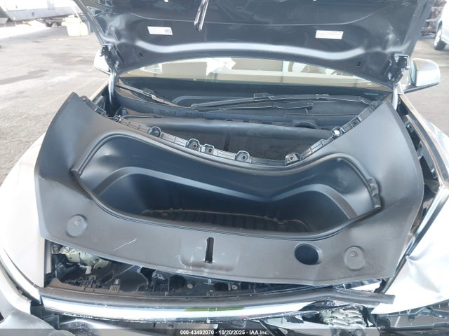 2026 TESLA MODEL Y 7SAYGDED0TA476949 Photo 9