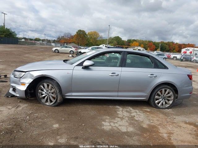2018 Audi A4 2.0t Premium/2.0t Tech Premium მანქანა იყიდება აუქციონზე, vin: WAUDNAF41JA190208, აუქციონის ნომერი: 43492139