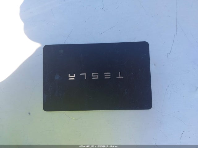 Tesla Model Y 2026 7SAYGDED2TF389511 Image 11