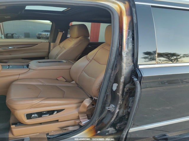 2017 CADILLAC ESCALADE 1GYS4DKJ8HR383861 Photo 6