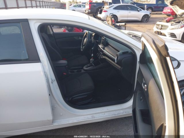2020 KIA FORTE 3KPF24AD3LE199229 Photo 4