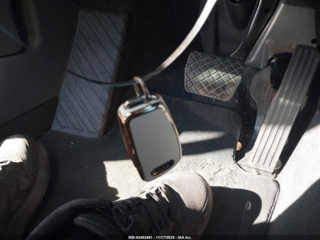 2015 AUDI Q3 WA1BFCFS1FR011170 Photo 10