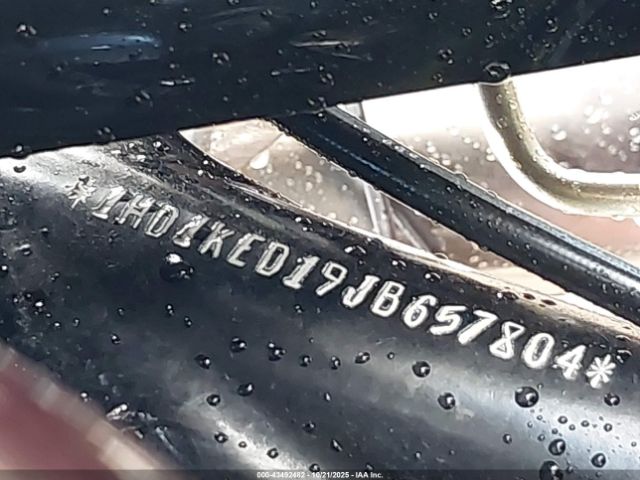 2018 HARLEY-DAVIDSON FLHTK 1HD1KED19JB657804 Photo 9