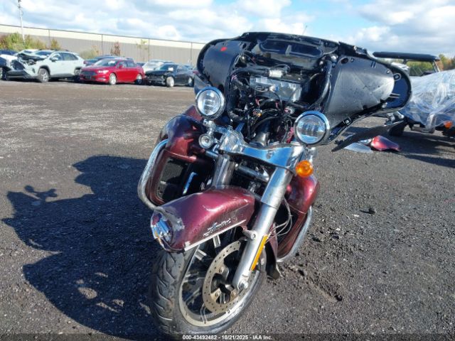 2018 HARLEY-DAVIDSON FLHTK 1HD1KED19JB657804 Photo 4