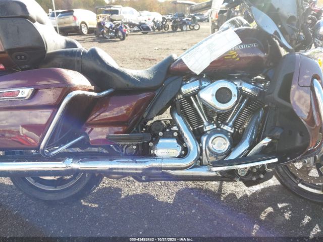 2018 HARLEY-DAVIDSON FLHTK 1HD1KED19JB657804 Photo 7