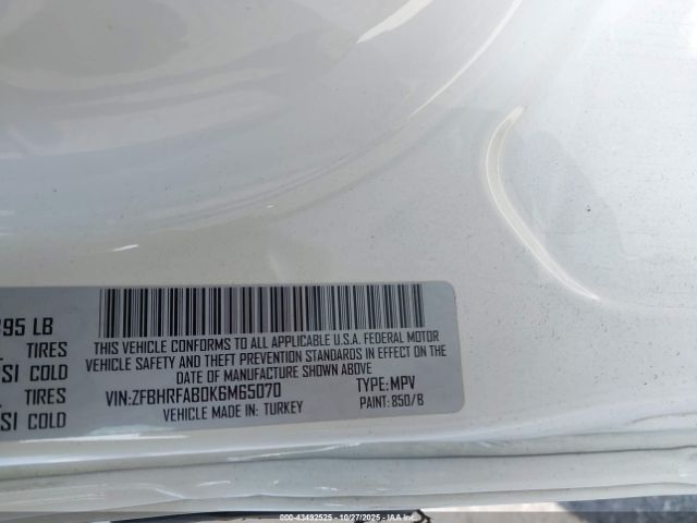 2019 RAM PROMASTER CITY ZFBHRFAB0K6M65070 Photo 8