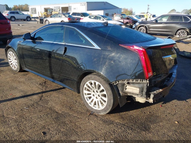 2011 CADILLAC CTS 1G6DS1ED2B0141641 Photo 2