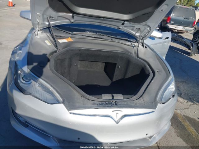 2014 TESLA MODEL S 5YJSA1H17EFP41117 Photo 9