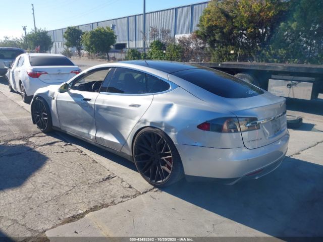 2014 TESLA MODEL S 5YJSA1H17EFP41117 Photo 2