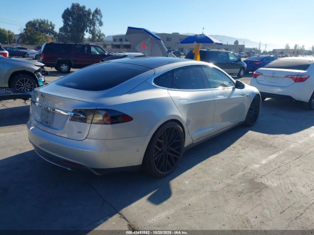 2014 TESLA MODEL S 5YJSA1H17EFP41117 Photo 3