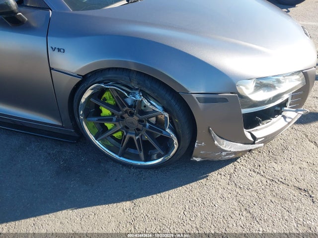 2009 AUDI R8 WUAAU34299N002029 Photo 5