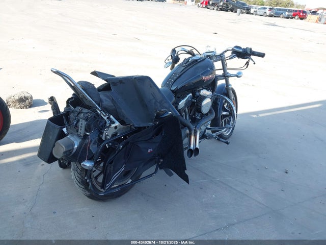2014 HARLEY-DAVIDSON XL1200 1HD1LL323EC451678 Photo 3
