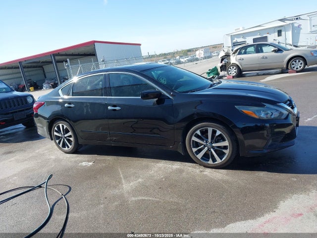 1N4AL3APXHC267915 Nissan Altima 2.5 Sr