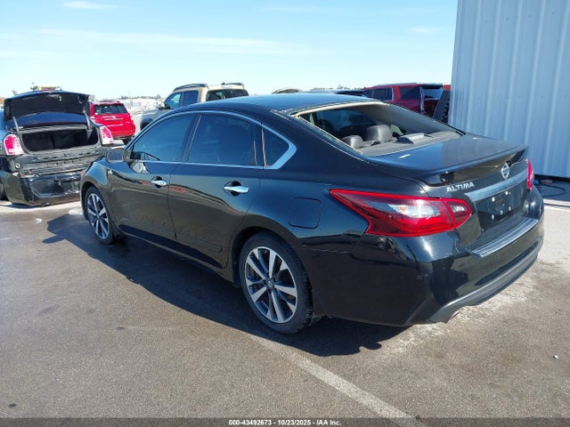 1N4AL3APXHC267915 Nissan Altima 2.5 Sr