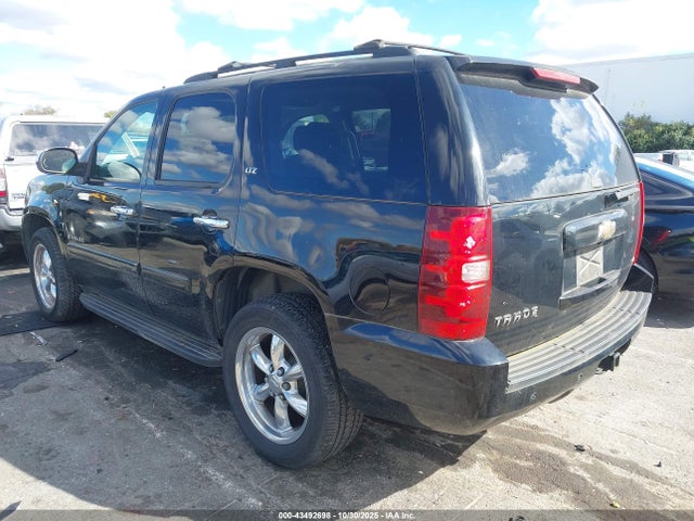 Продаж на аукціоні авто 2008 Chevrolet Tahoe Ltz, vin: 1GNFK13088J151767, номер лоту: 43492698